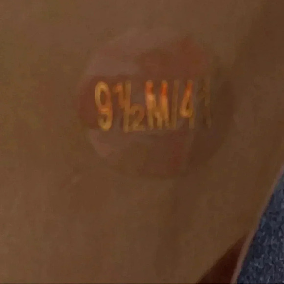 VINCE CAMUTO Chateau Gray Leather Prafinta Ankle Booties Suede Boot Sz 9.5 - Picture 9 of 11